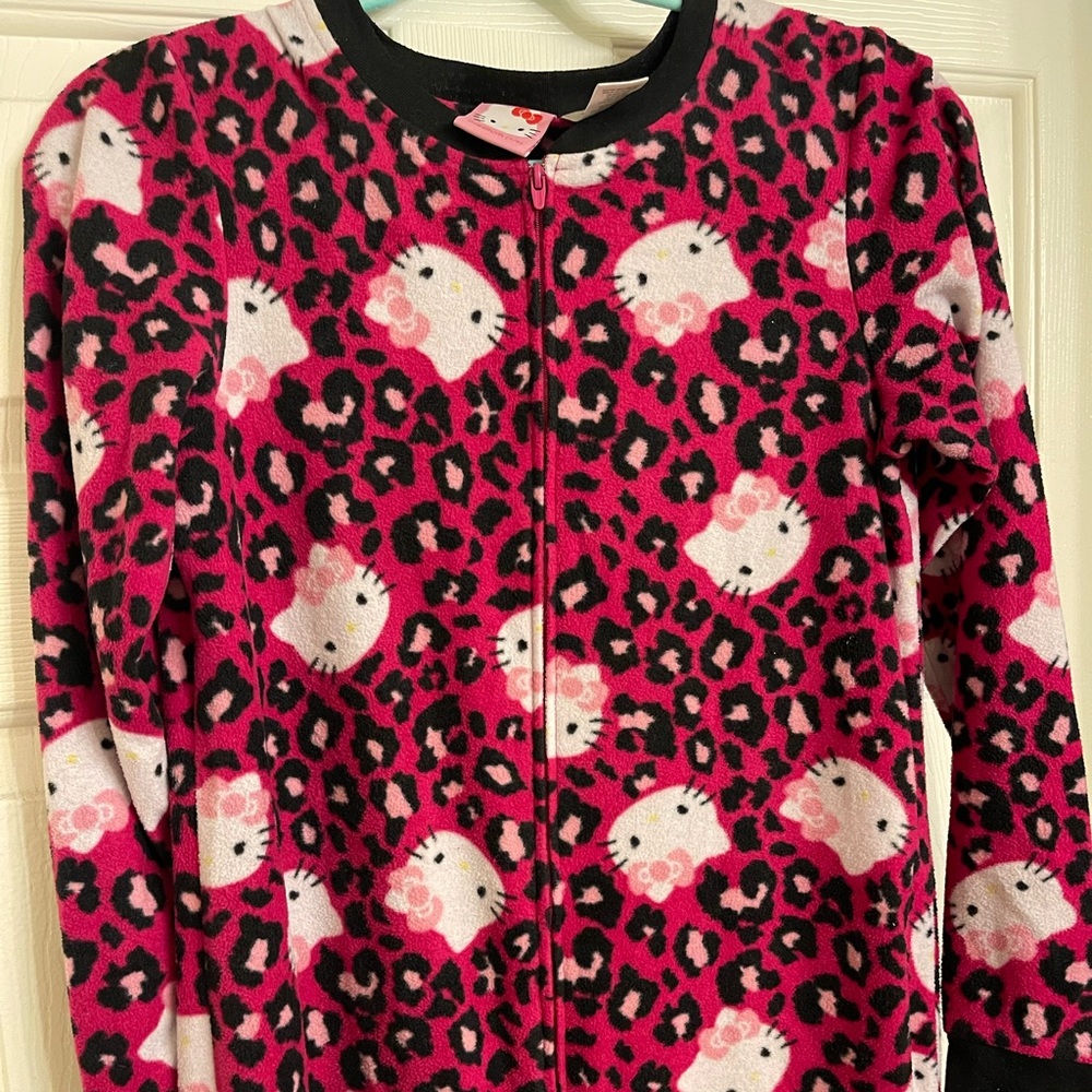 Hello kitty onesie